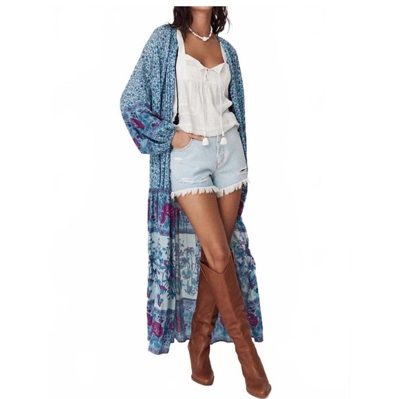 SPELL Love Jetty Gown - Picture 16 of 16